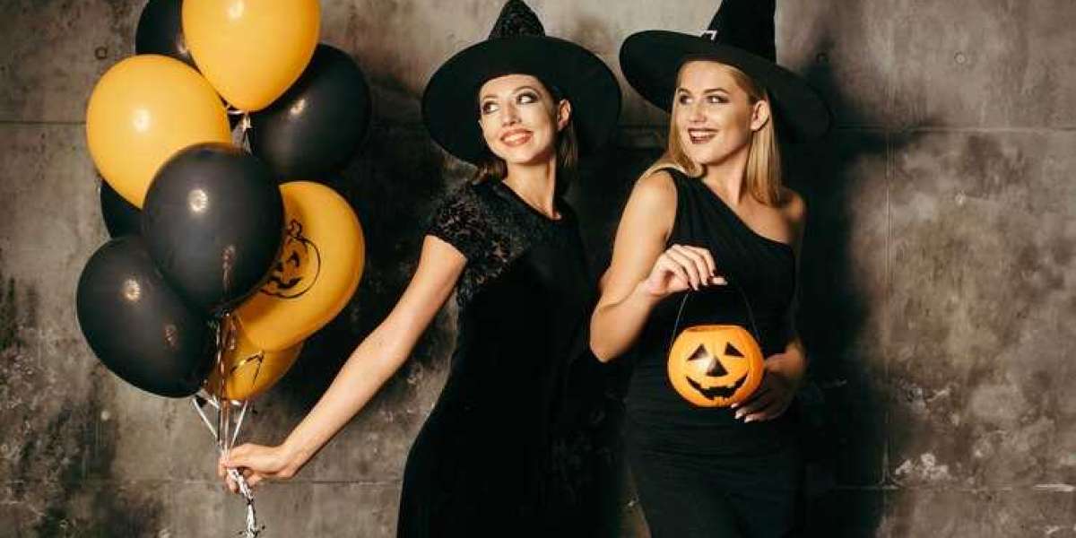 Group Halloween Costumes Ideas for Women: Fun Themes for You and Your Friends